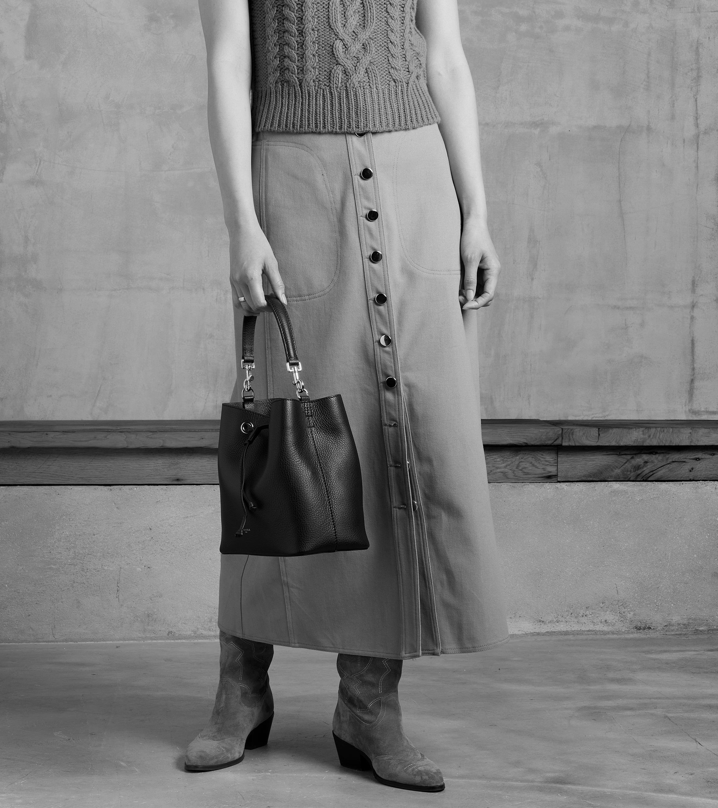 Sac seau Louise en cuir grainé