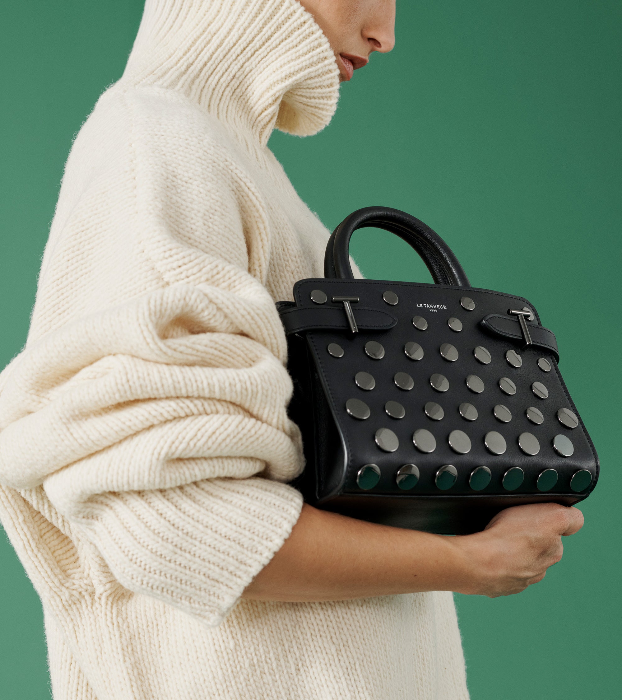 Petit sac à main Emilie en cuir lisse avec studs