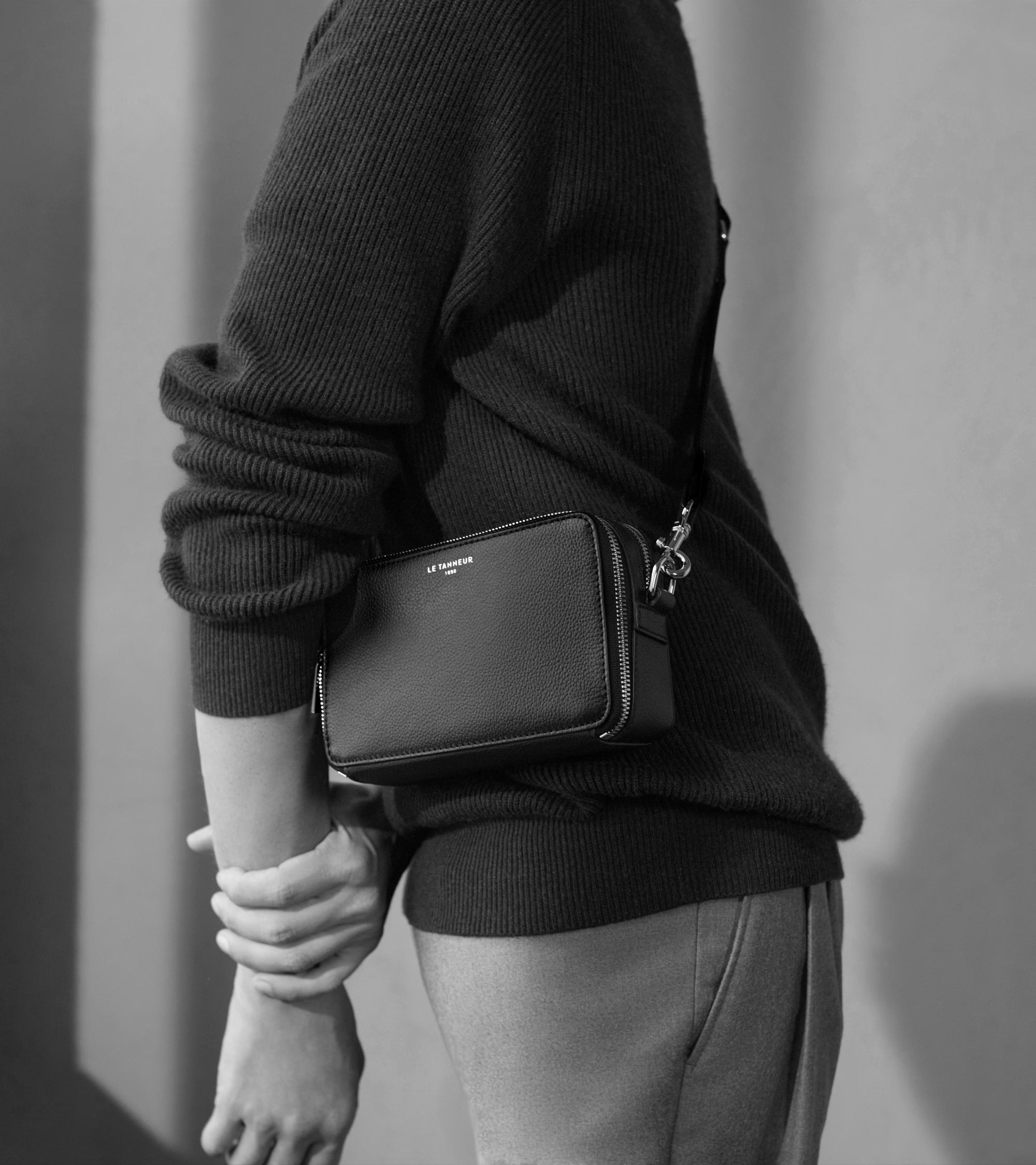 Pequeño bolso bandolera Emile con 2 compartimentos en cuero granulado