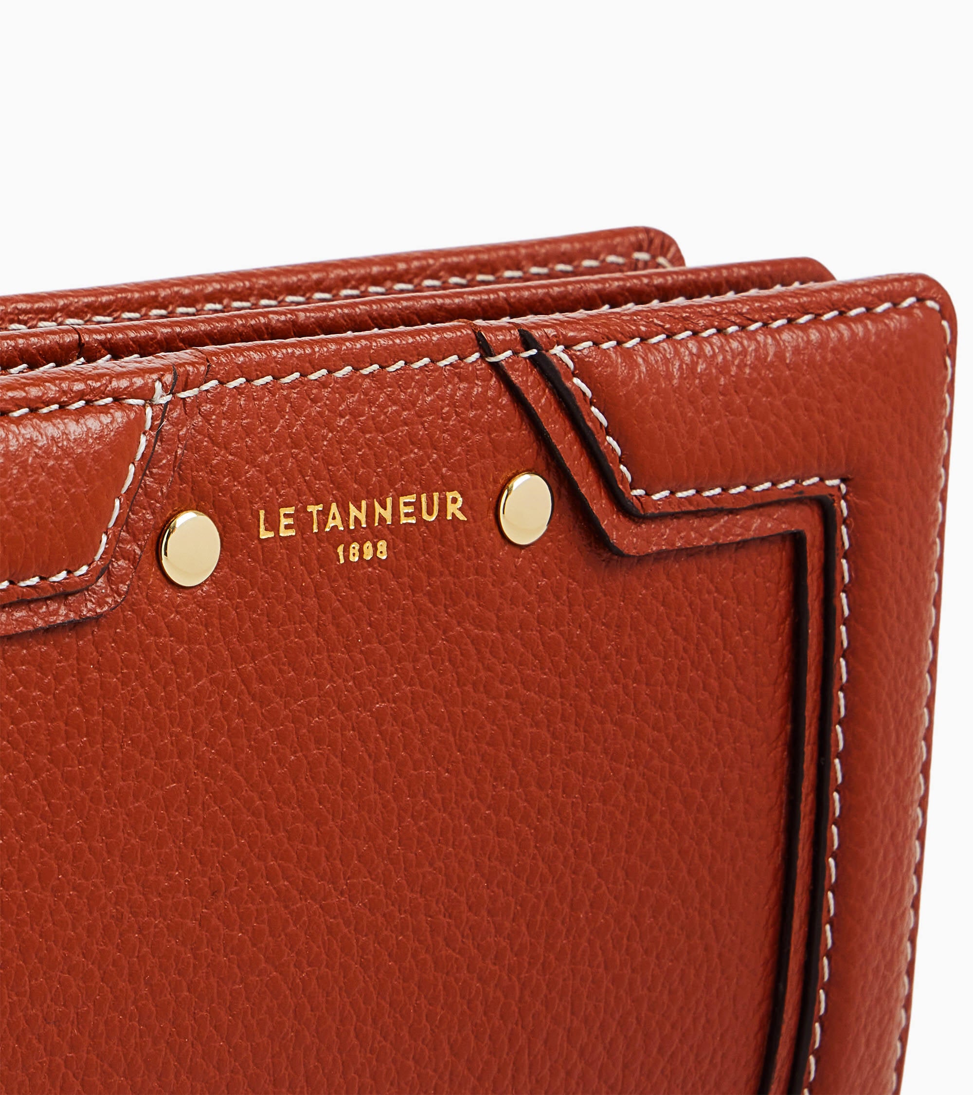 Cartera mediana modelo Ella de cuero granulado