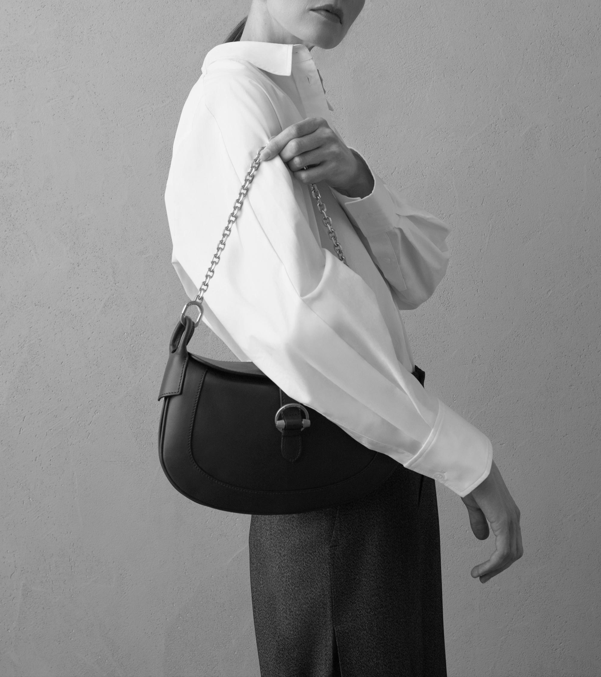 Petit sac bandoulière Pia en cuir lisse