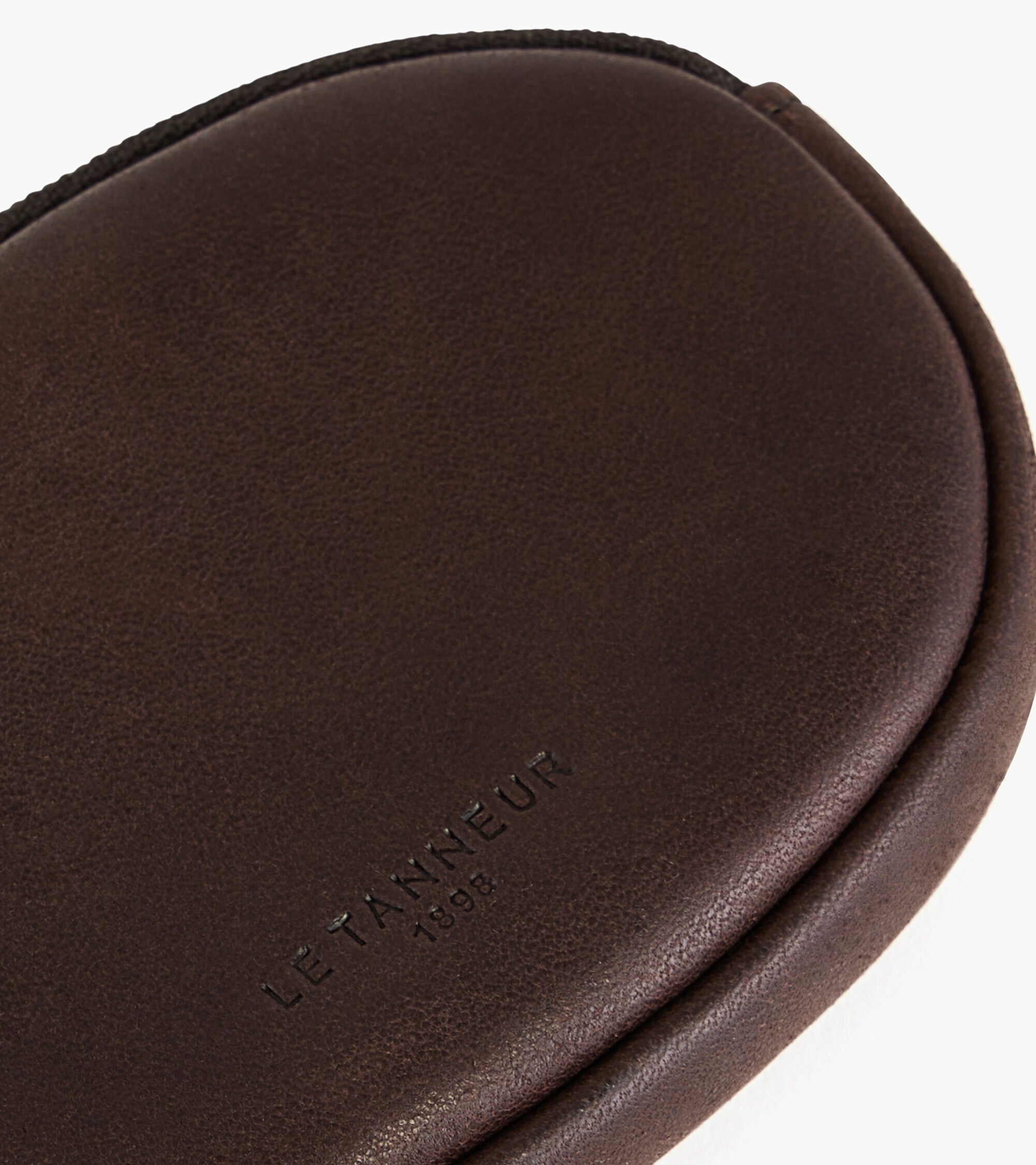 Gary zippered coin purse in oiled leather