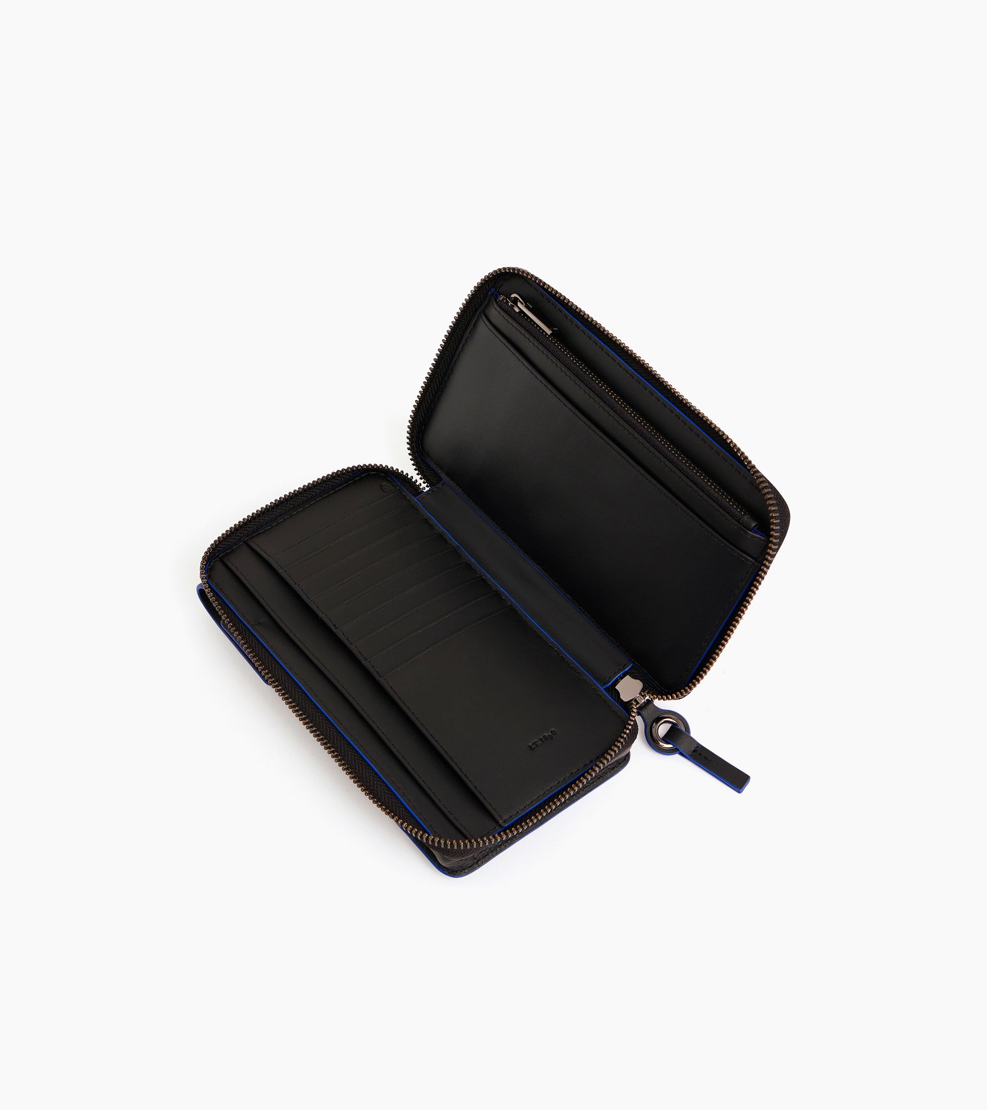 Zipped phone pouch around the neck Alexis in grained leather